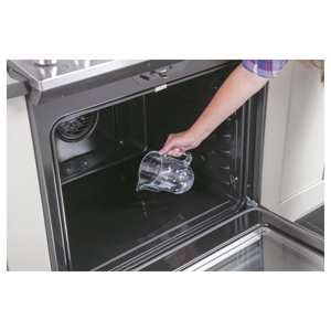 GE Appliances JS760DLWW 30" Slide-In Electric Convection Range - White view 5
